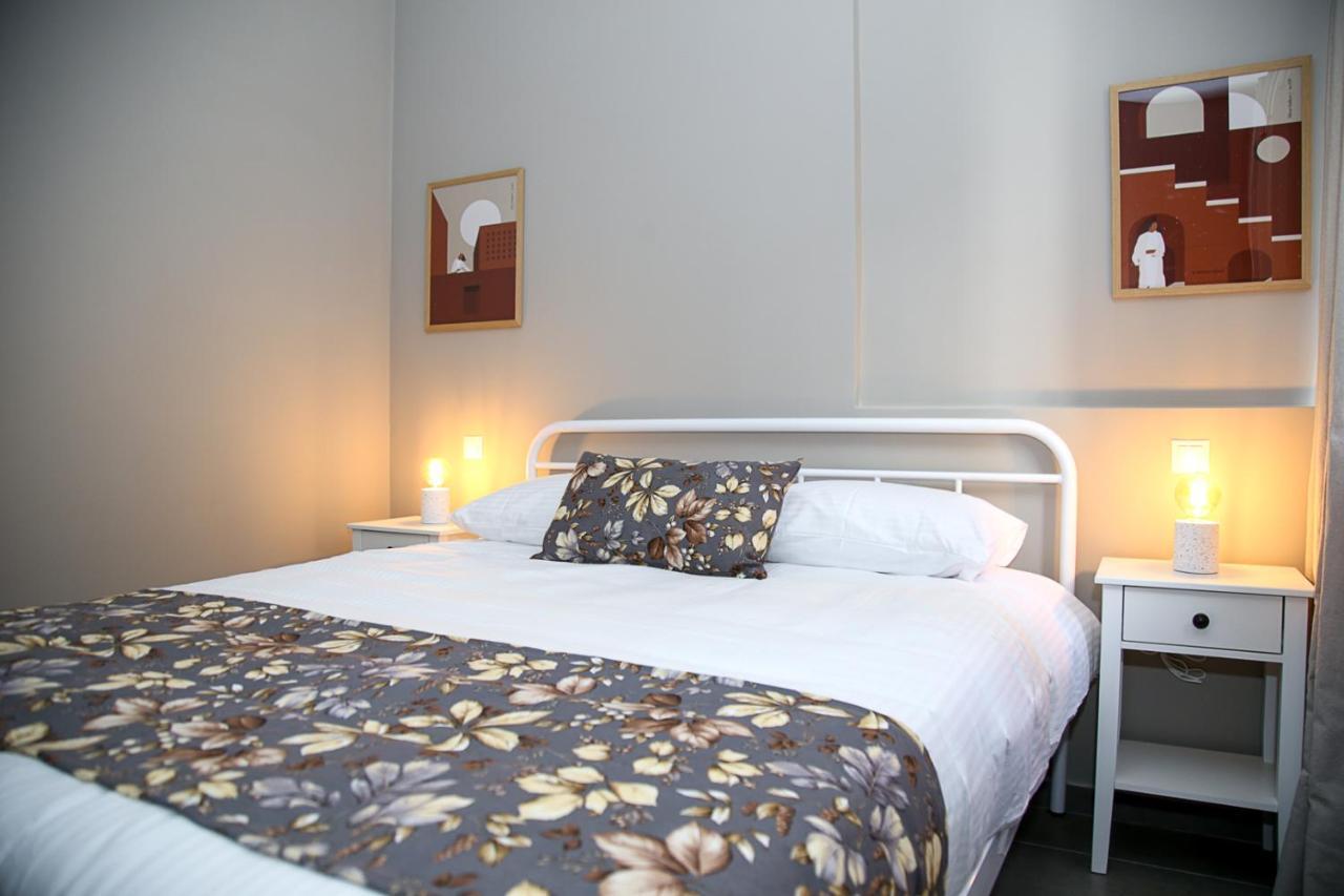 Caravin Wanderhome, 5 Min From Metro Nea Ionia Athen Exterior foto