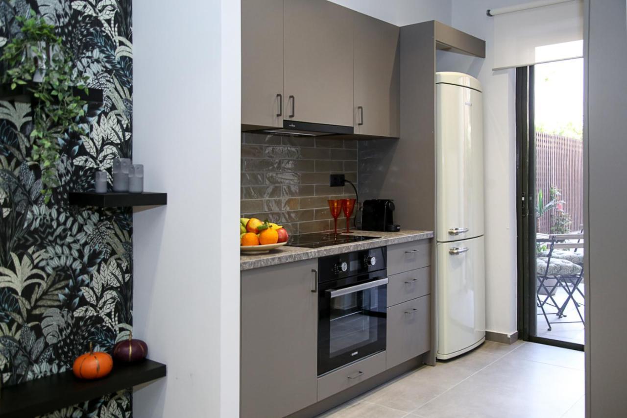 Caravin Wanderhome, 5 Min From Metro Nea Ionia Athen Exterior foto