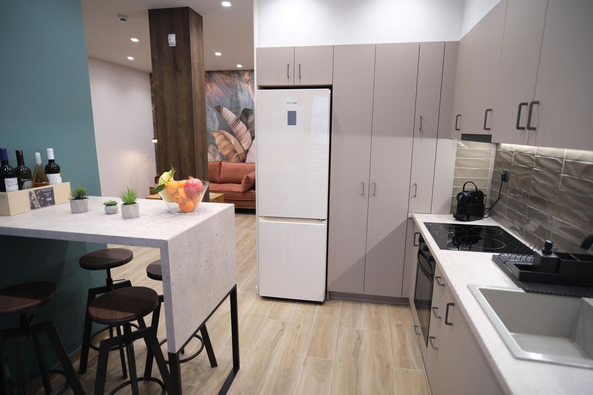 Caravin Wanderhome, 5 Min From Metro Nea Ionia Athen Exterior foto