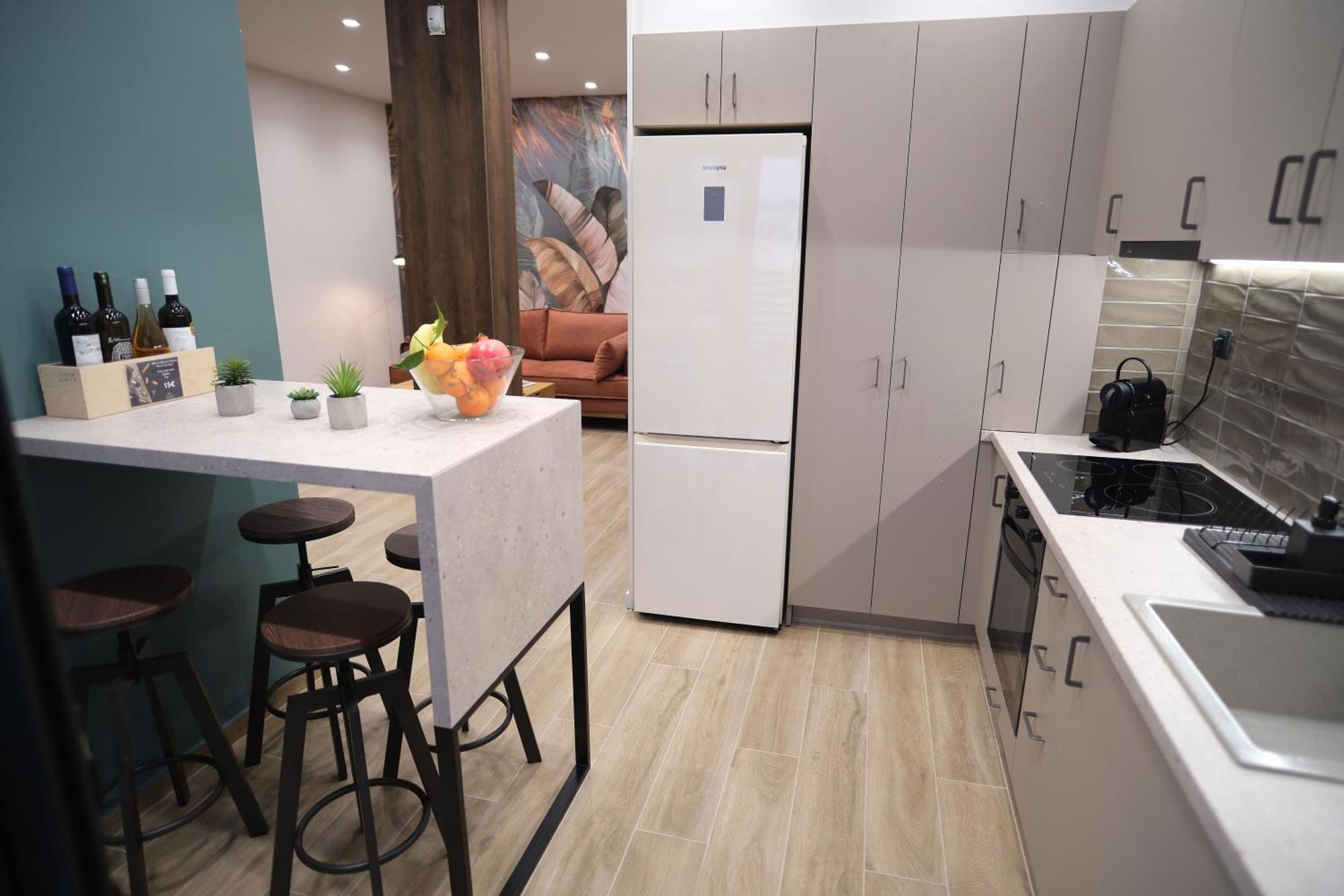 Caravin Wanderhome, 5 Min From Metro Nea Ionia Athen Exterior foto