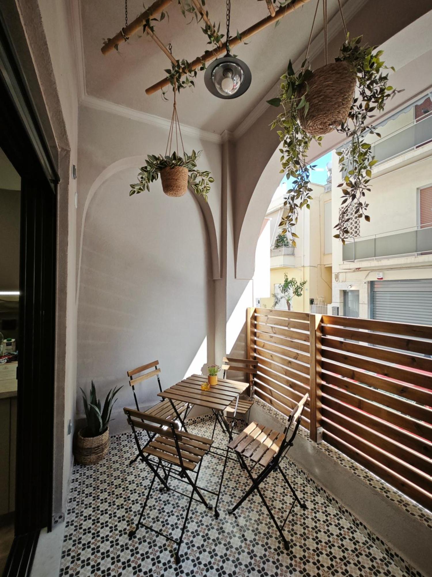 Caravin Wanderhome, 5 Min From Metro Nea Ionia Athen Exterior foto